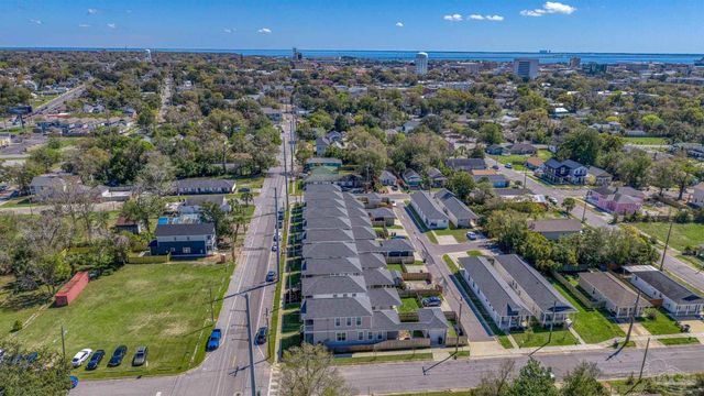921 W Jackson St, Pensacola, FL 32501