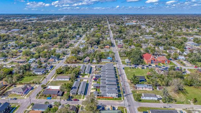 921 W Jackson St, Pensacola, FL 32501
