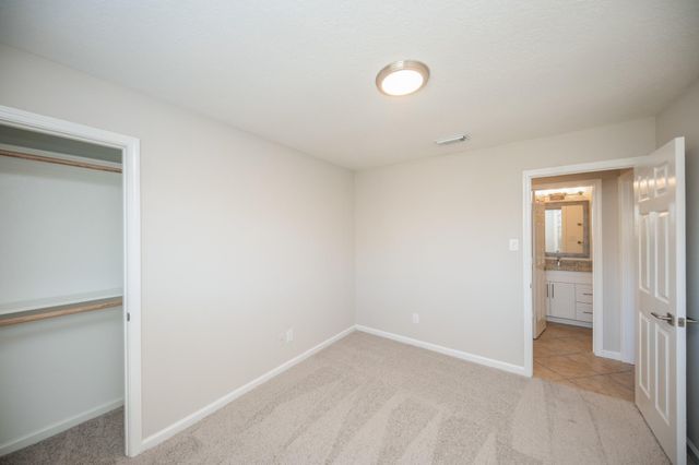 121 Coffee Lane, Lake Jackson, TX 77566