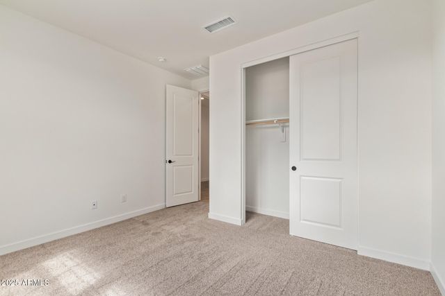 5448 W MANZANITA Drive, Glendale, AZ 85302