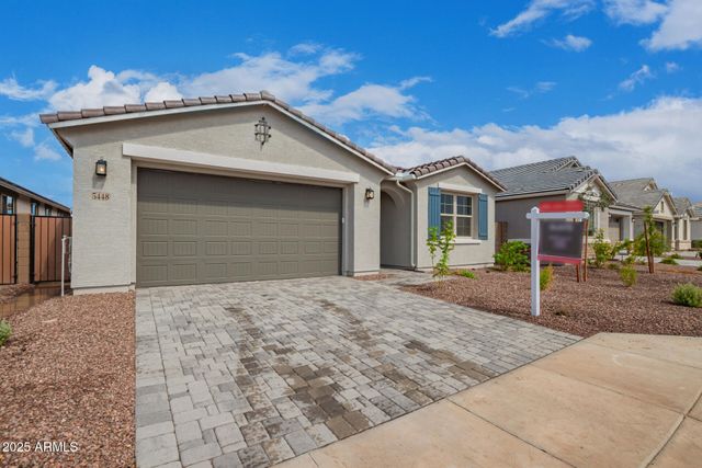 5448 W MANZANITA Drive, Glendale, AZ 85302