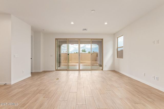 5448 W MANZANITA Drive, Glendale, AZ 85302