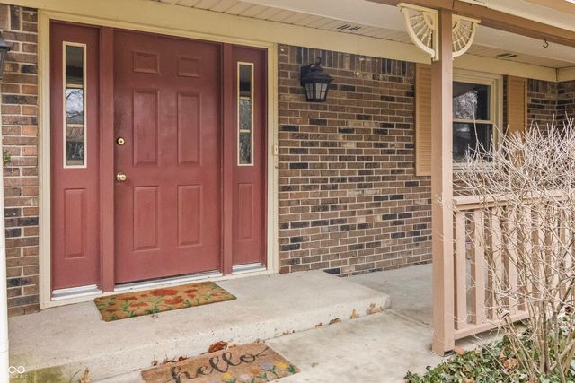 10190 N Balfer Drive E, Fortville, IN 46040