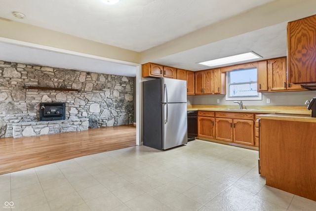 10190 N Balfer Drive E, Fortville, IN 46040