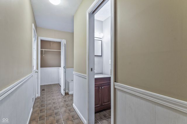 10190 N Balfer Drive E, Fortville, IN 46040