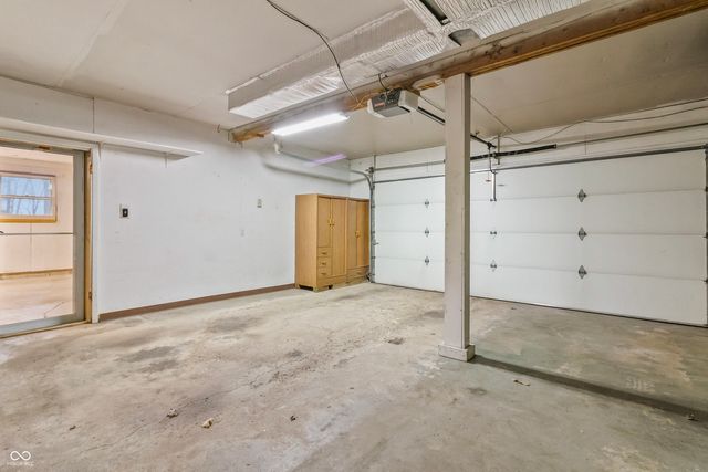 10190 N Balfer Drive E, Fortville, IN 46040