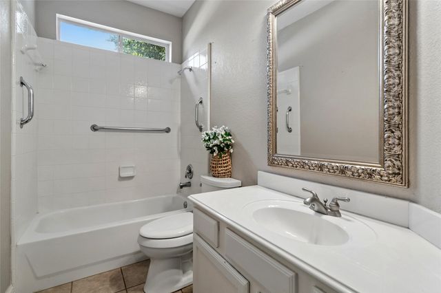 2085 Club Lake Circle, Rockwall, TX 75087