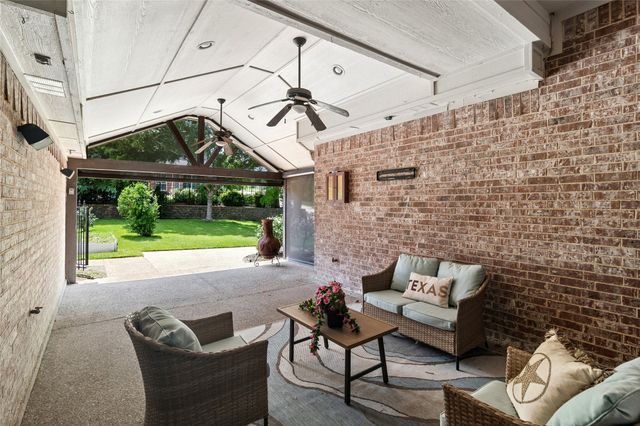 2085 Club Lake Circle, Rockwall, TX 75087