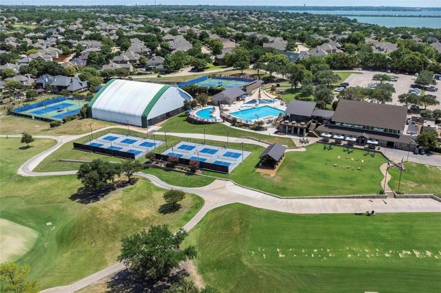 2085 Club Lake Circle, Rockwall, TX 75087