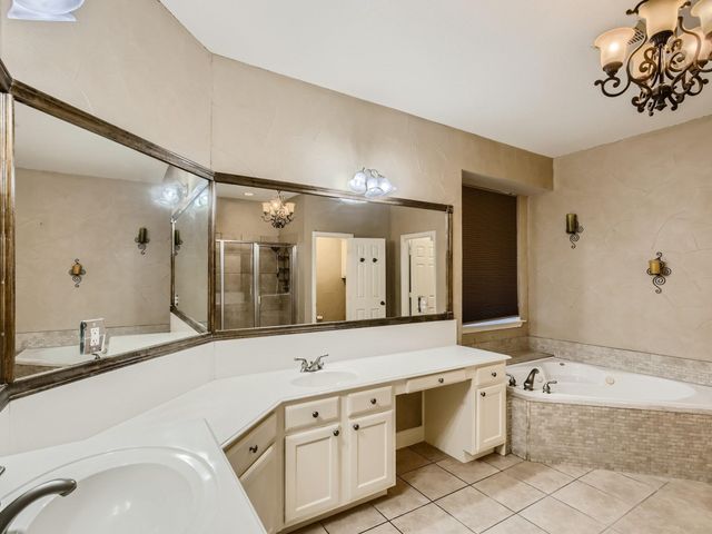 2085 Club Lake Circle, Rockwall, TX 75087