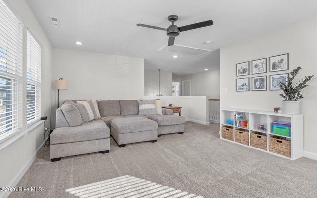 107 Farmridge Way, Moyock, NC 27958