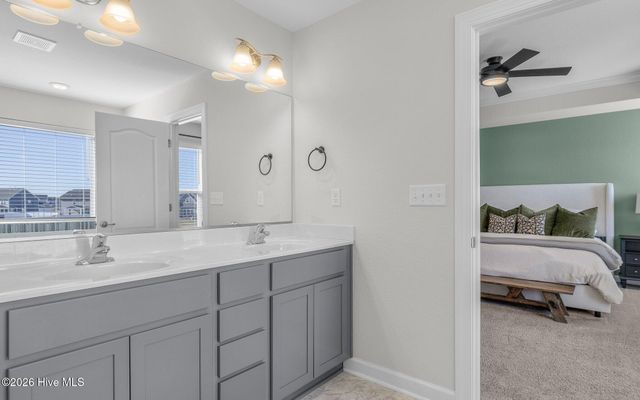 107 Farmridge Way, Moyock, NC 27958