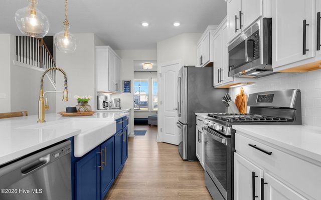 107 Farmridge Way, Moyock, NC 27958