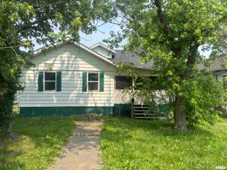 709 S VIRGINIA Street, Marion, IL 62959