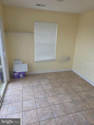 45 HOKES RUN, Inwood, WV 25428