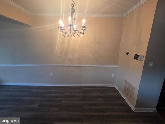 45 HOKES RUN, Inwood, WV 25428