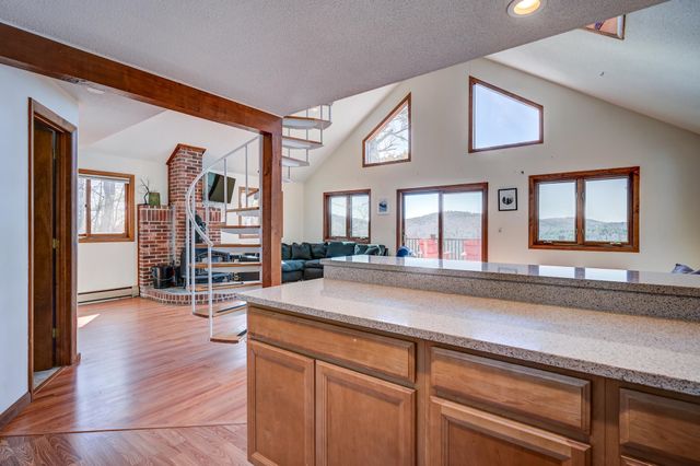 27 Upper Lake View Drive, Madison, NH 03849