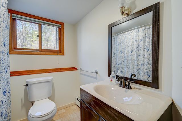 27 Upper Lake View Drive, Madison, NH 03849