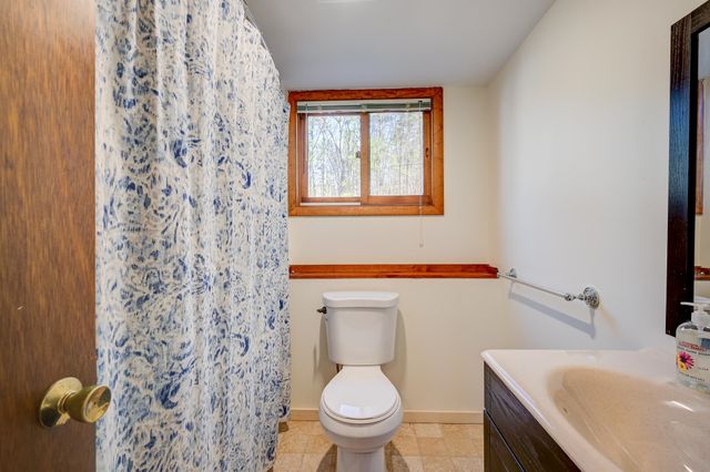 27 Upper Lake View Drive, Madison, NH 03849