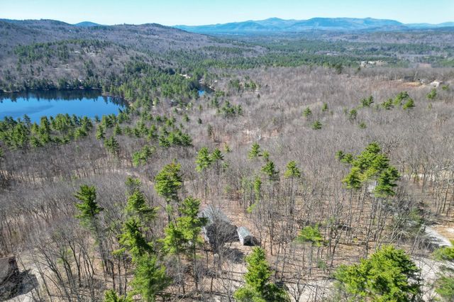 27 Upper Lake View Drive, Madison, NH 03849