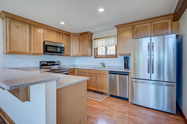 27 Upper Lake View Drive, Madison, NH 03849