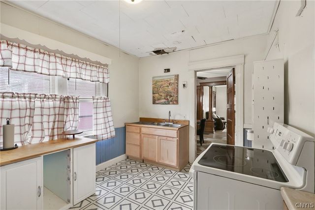 422 Elliott Street, Syracuse, NY 13204