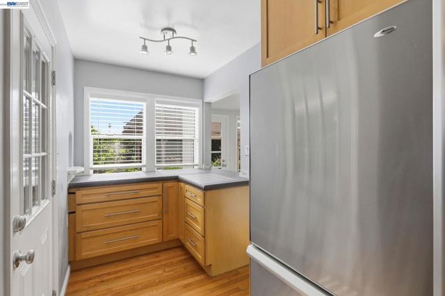 1130 Normandy Dr, Campbell, CA 95008