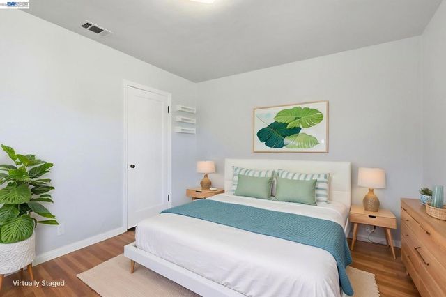 1130 Normandy Dr, Campbell, CA 95008