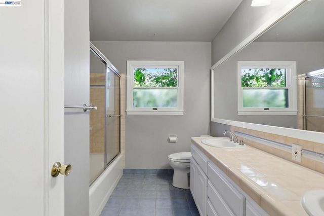1130 Normandy Dr, Campbell, CA 95008