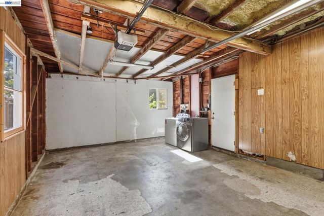 1130 Normandy Dr, Campbell, CA 95008