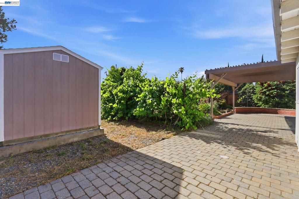Image 35 of property listing at 1130 Normandy Dr, Campbell, CA 95008