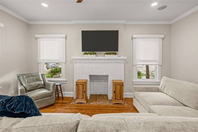 3225 Greene Avenue, Fort Worth, TX 76109