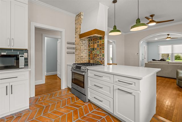 3225 Greene Avenue, Fort Worth, TX 76109