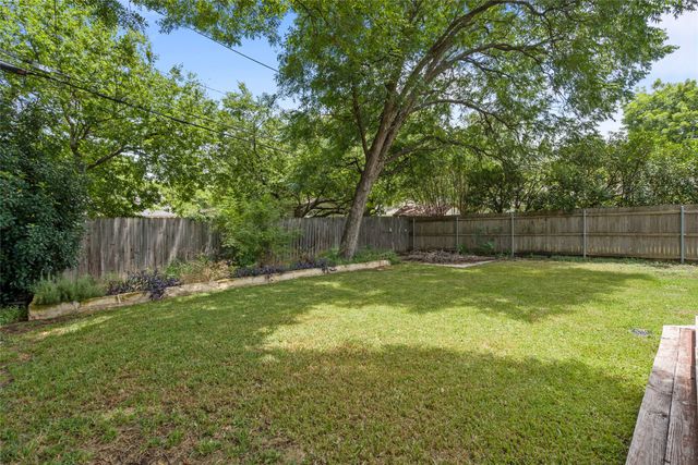 3225 Greene Avenue, Fort Worth, TX 76109