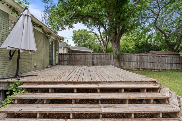 3225 Greene Avenue, Fort Worth, TX 76109