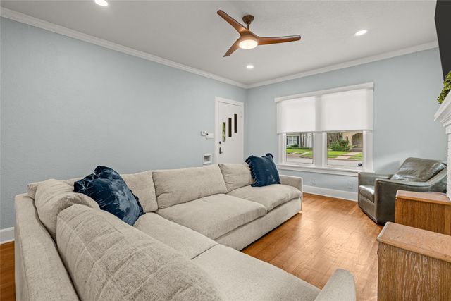 3225 Greene Avenue, Fort Worth, TX 76109
