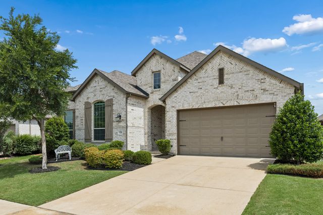 1125 Bridle Path Drive, Aubrey, TX 76227