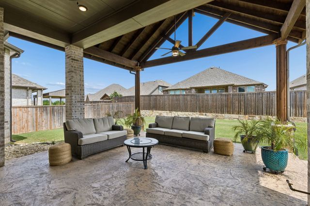 1125 Bridle Path Drive, Aubrey, TX 76227