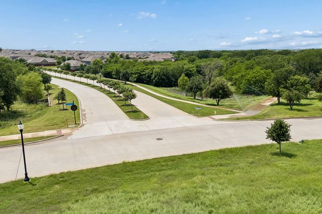 1125 Bridle Path Drive, Aubrey, TX 76227