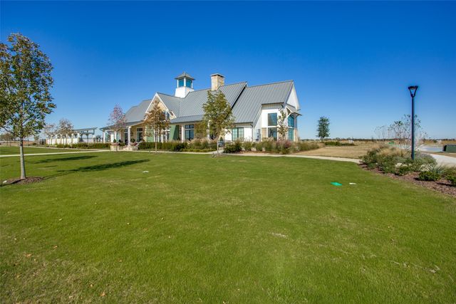 1125 Bridle Path Drive, Aubrey, TX 76227