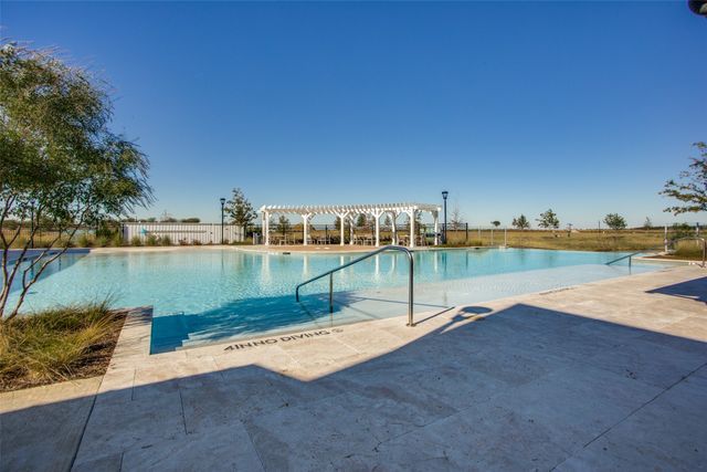 1125 Bridle Path Drive, Aubrey, TX 76227
