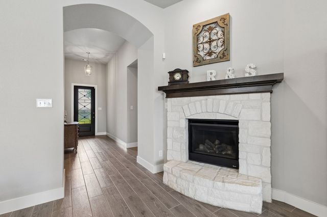 1125 Bridle Path Drive, Aubrey, TX 76227