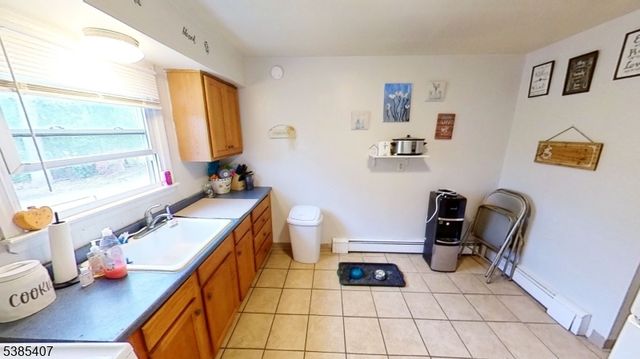 21 Reservoir Rd, Rockaway Twp., NJ 07866