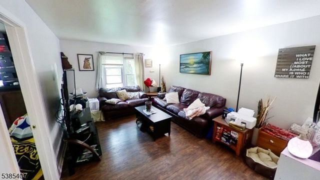 21 Reservoir Rd, Rockaway Twp., NJ 07866