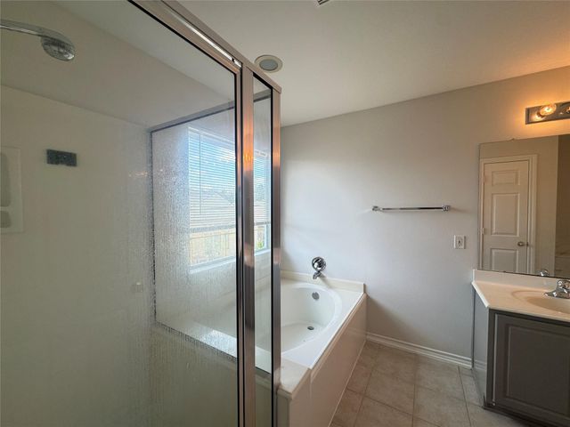 5715 Vinemont Lane, Houston, TX 77084