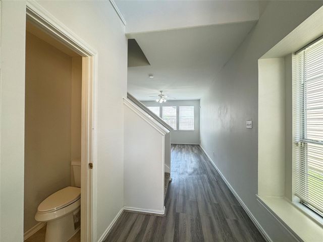 5715 Vinemont Lane, Houston, TX 77084