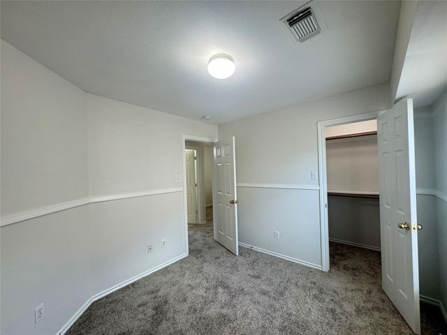 5715 Vinemont Lane, Houston, TX 77084