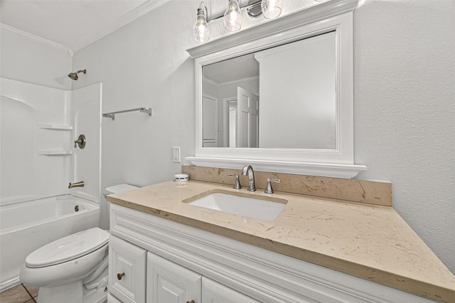 714 E Humble Street, Baytown, TX 77520