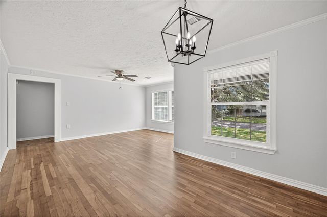 714 E Humble Street, Baytown, TX 77520