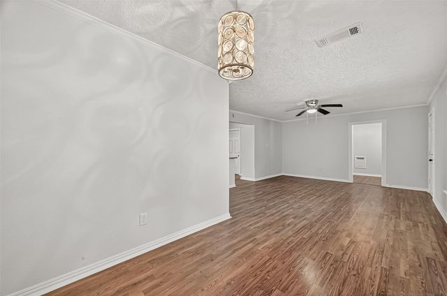 714 E Humble Street, Baytown, TX 77520